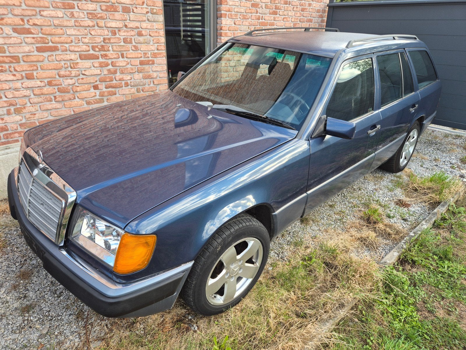 mercedes w 124 break 300d, Auto's, Automaat, Stof, Blauw, Mercedes-Benz