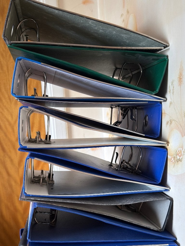 Classeurs à leviers, Enlèvement, Comme neuf