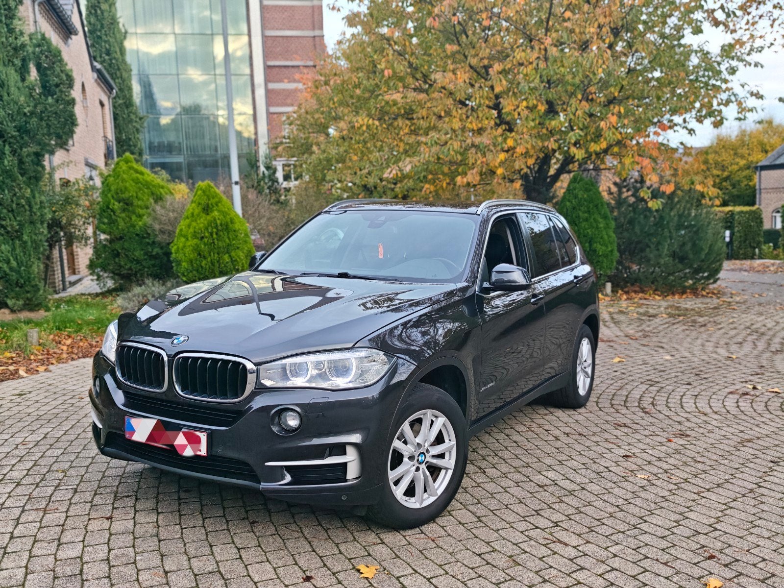 BMW X5 F15 2.5D. xdrive, Automaat, 1995 cc, 4 cilinders, Zwart