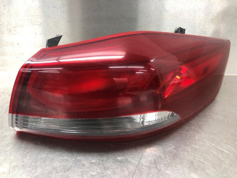 ACHTERLICHT RECHTS Hyundai Sonata (|92402F30|92402F3000|), Gebruikt, Hyundai
