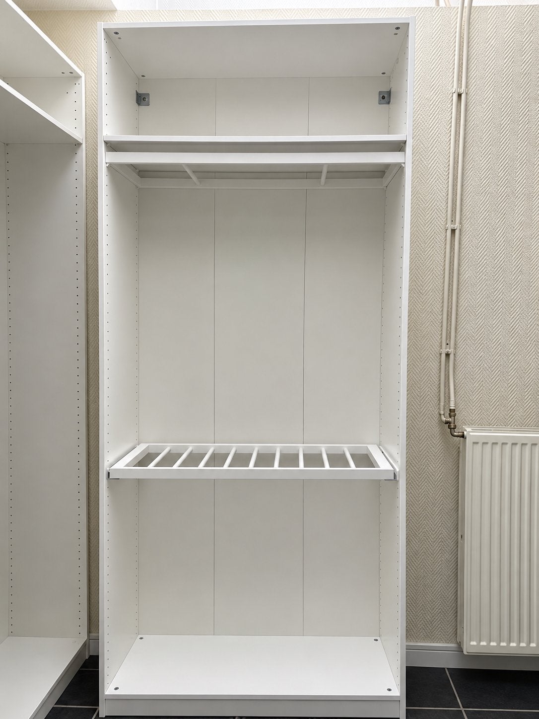 Pax kast 230 hoog, Ophalen, Zo goed als nieuw