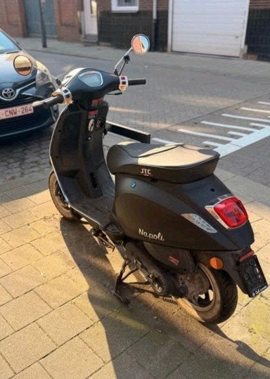 Brommer klas a JTC, Ophalen