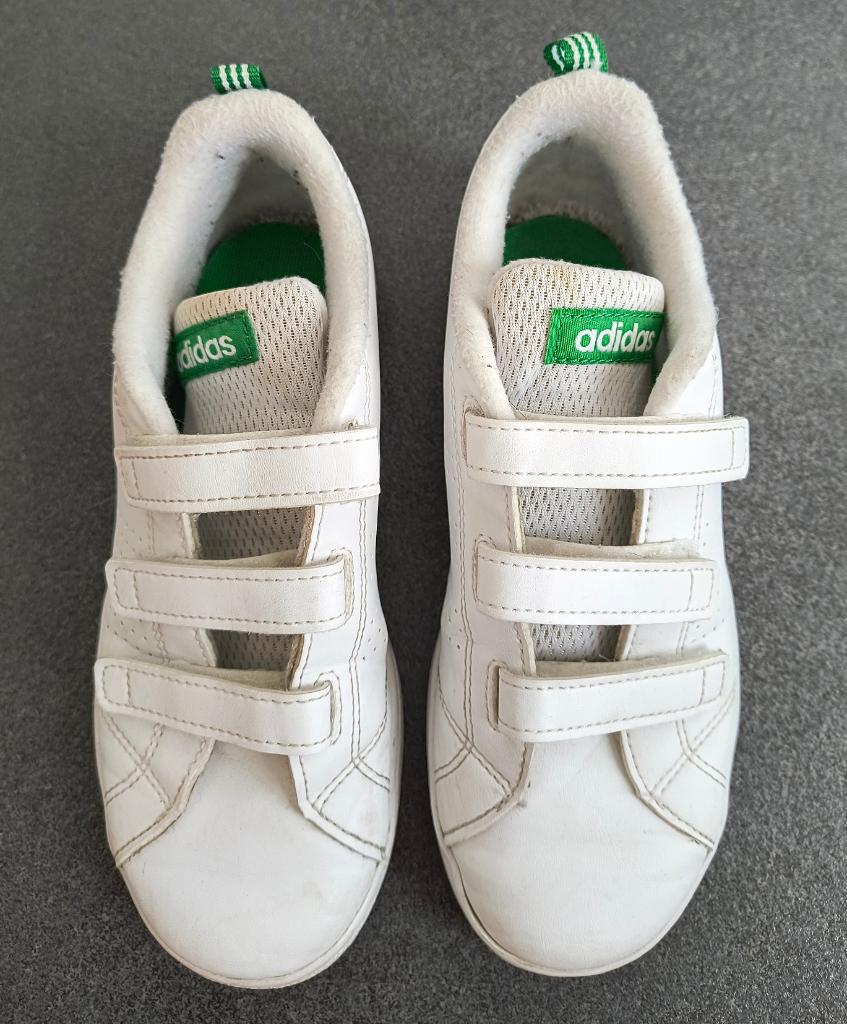 Witte Adidas sneakers, maat 34, Adidas, Jongen of Meisje, Schoenen, Ophalen of Verzenden
