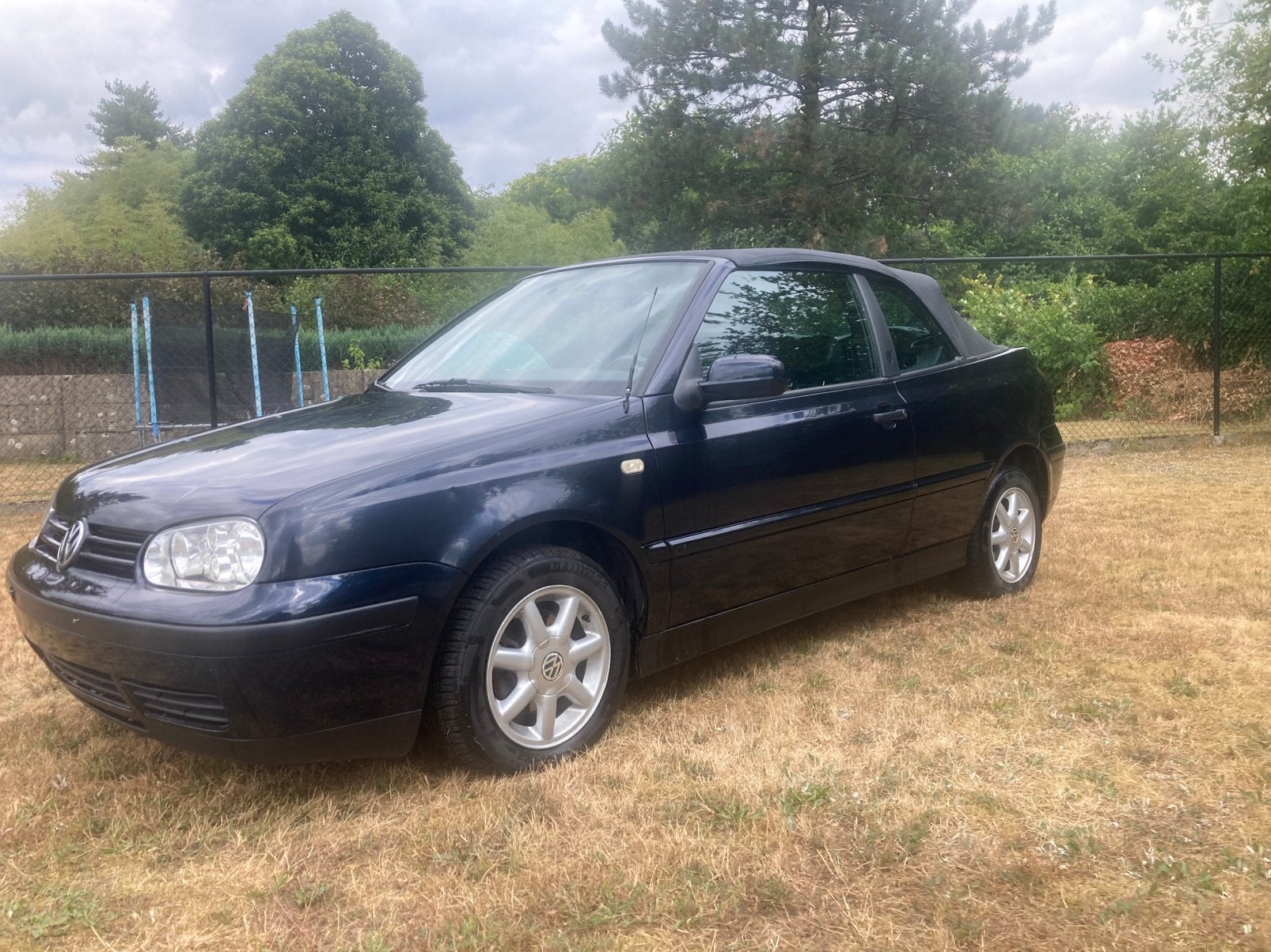 Volkswagen Golf Cabrio 1.6i Karman, Auto's, Voorwielaandrijving, 4 zetels, Zwart, Cabriolet