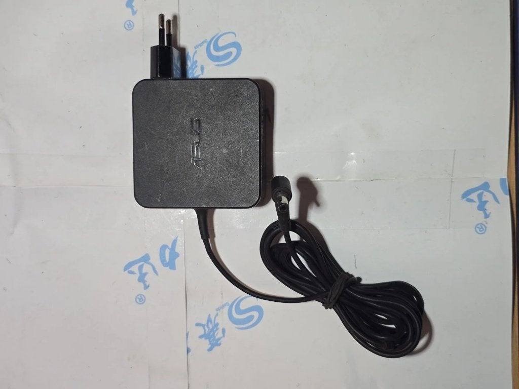 Asus 65W laptop oplader AD887020 19V 3.42A, Computers en Software, Verzenden, Zo goed als nieuw, Asus