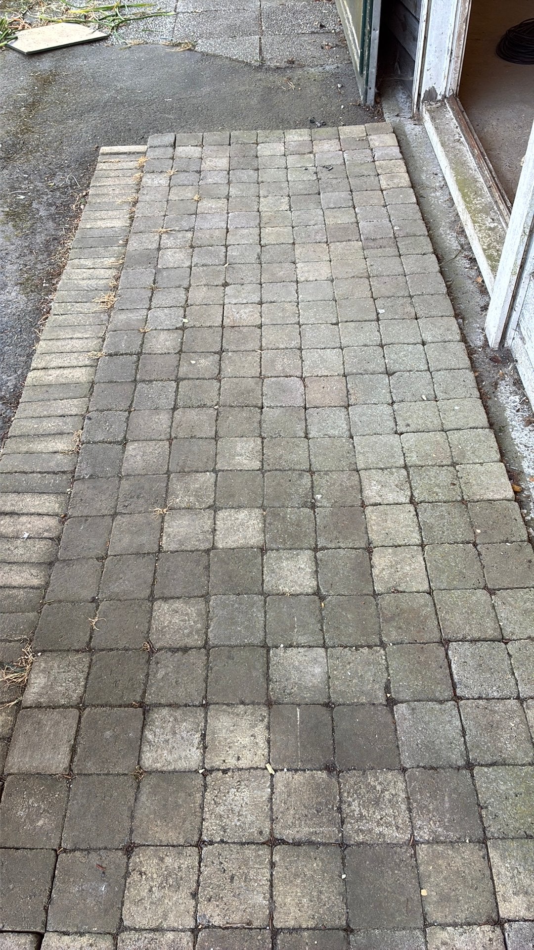 GRATIS BETONKLINKERS EN TEGELS, Tuin en Terras, Ophalen, Zo goed als nieuw