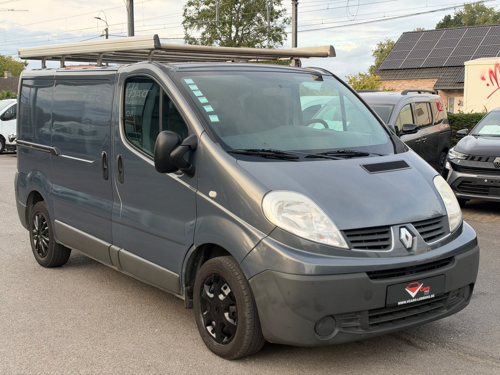 Renault trafic 2.0 lichte vracht 1ste eig navi airco+ keur, Renault, Bedrijf, Te koop, Centrale vergrendeling
