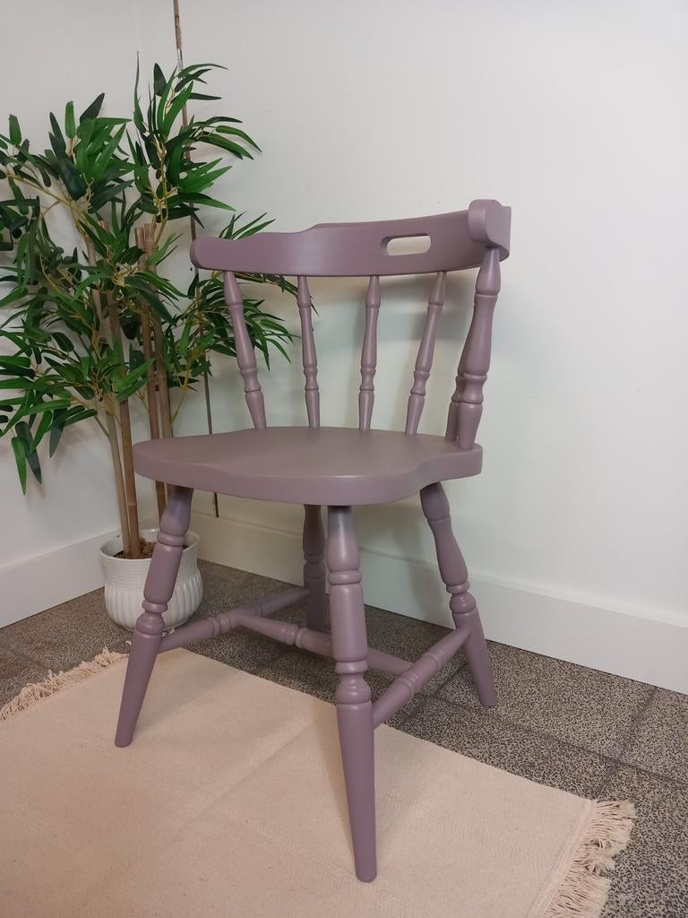 Cafestoel in een lila kleur, Ophalen, Hout
