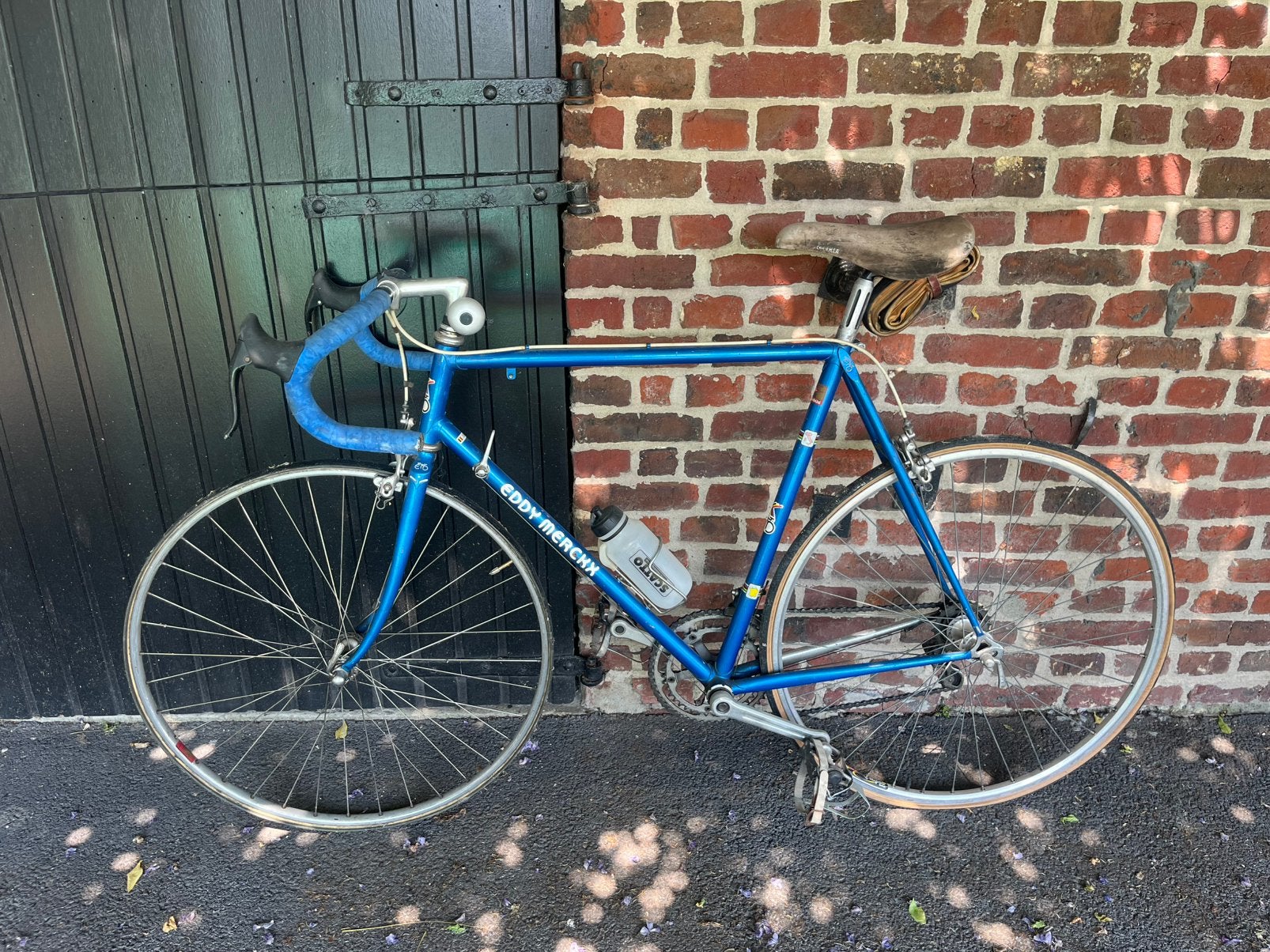 Retro koersfiets Eddy Merckx, Enlèvement