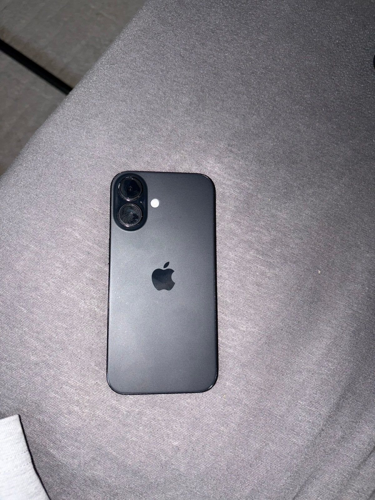 Iphone 16 met doos, Telecommunicatie, Mobiele telefoons | Motorola, Ophalen, Zo goed als nieuw