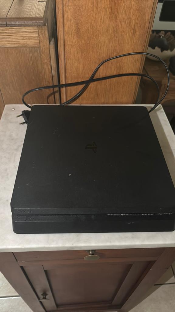 ps4 500 gigabyte, Ophalen, Gebruikt, 500 GB