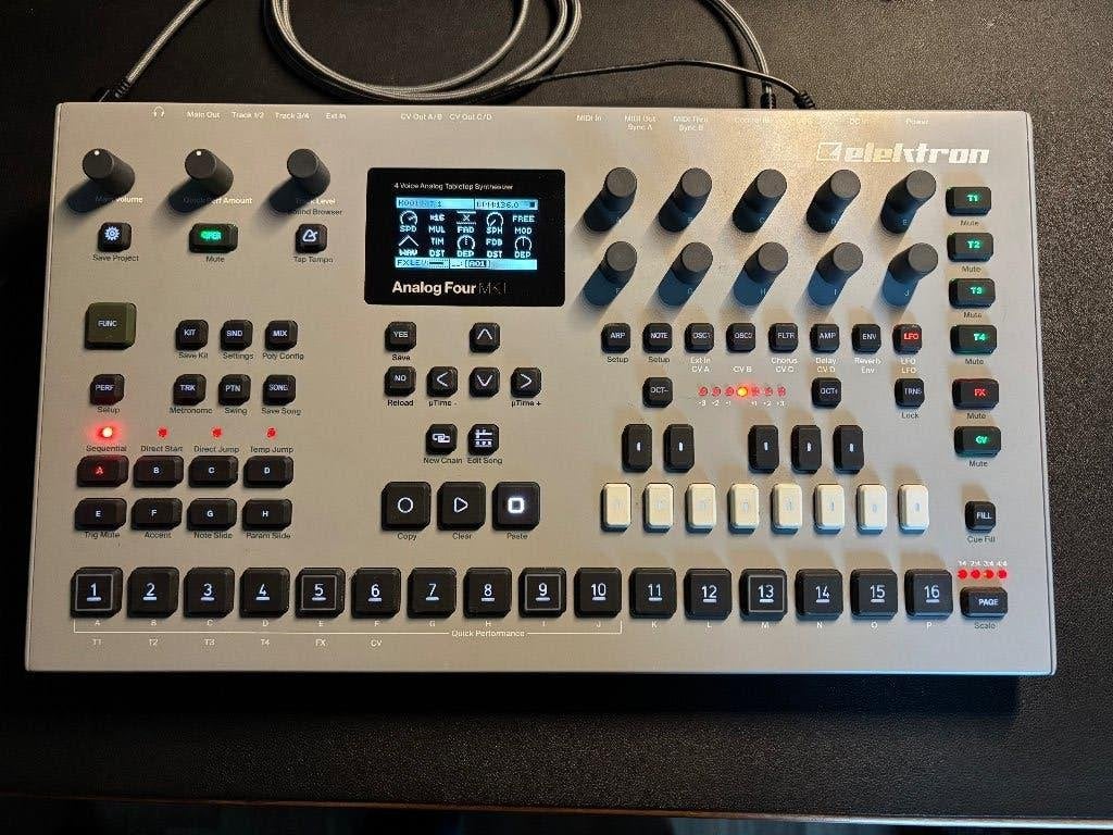Elektron Analog Four MKII, Enlèvement, Comme neuf, Autres nombres, Autres marques