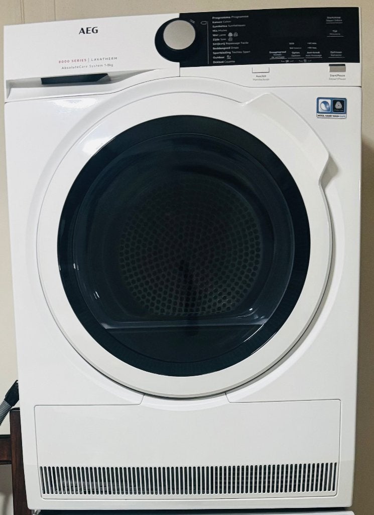 droogkast Aeg en nieuw staat, Ophalen, Anti-kreukfase, Zo goed als nieuw, 90 tot 95 cm