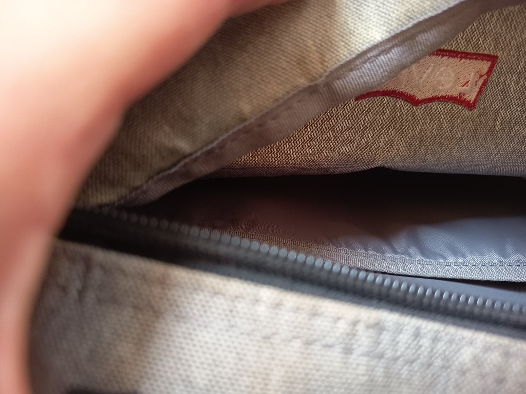 Cartable à roulettes gris + sac à dos levis, Enlèvement, Utilisé