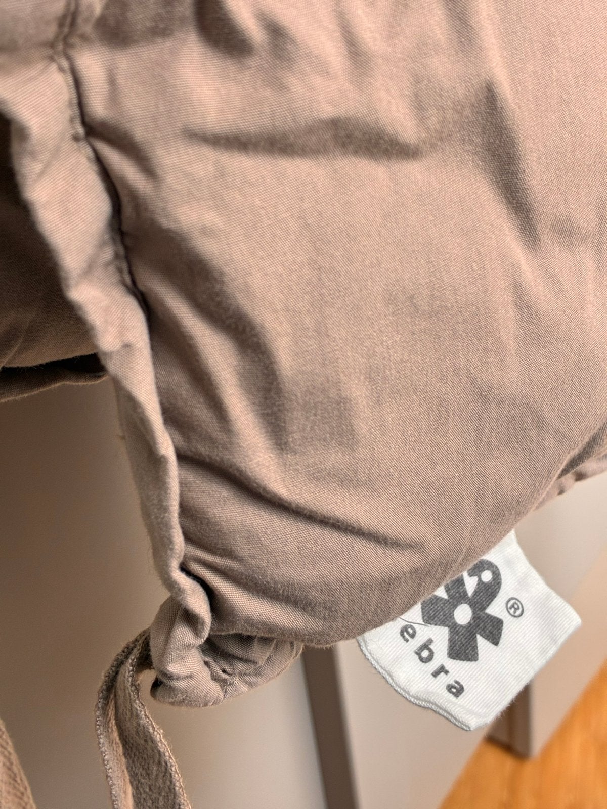 Sebra bedbumper / bedomranding kapok Jetty Beige, Kinderen en Baby's, Dekens, Slaapzakjes en Inbakerproducten, Ophalen, Zo goed als nieuw