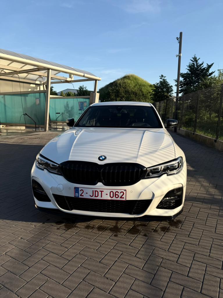 BMW 330e M Pakket, Auto's, Skoda, Particulier, Hybride Elektrisch/Benzine, Automaat, Ophalen