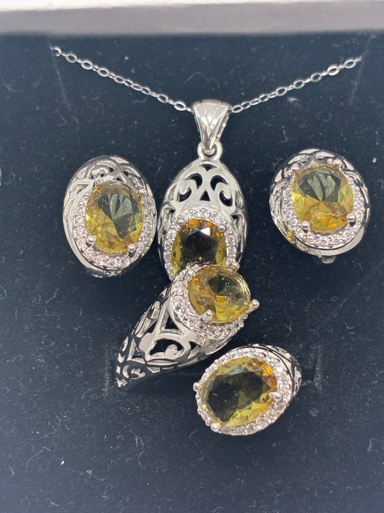 Zilveren sieradenset 925 met verstelbare ring en Zultaniet, Bijoux, Sacs & Beauté, Neuf, Gris, Enlèvement ou Envoi, Femme ou Homme