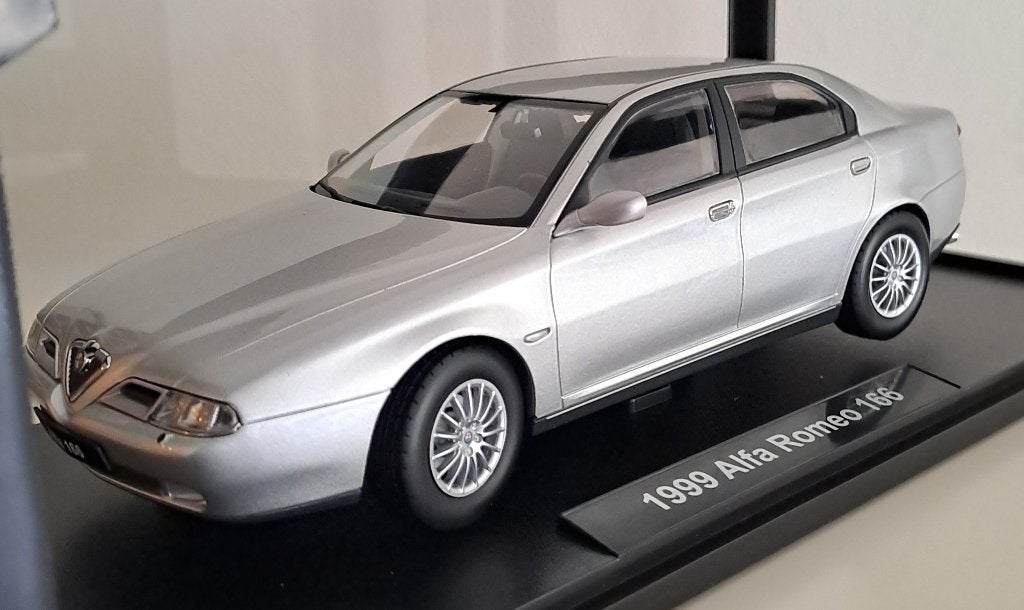 Alfa Roméo 166 - 1999 -, Enlèvement ou Envoi, Neuf, Voiture, Autres marques