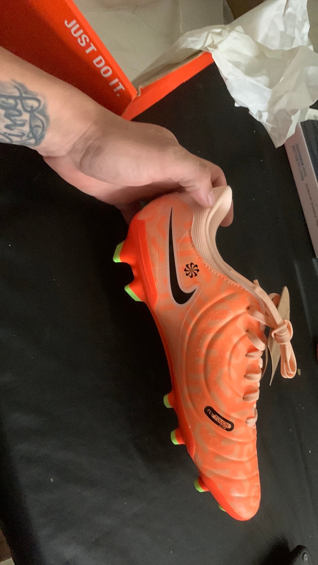 Voetbalschoenen, Sport en Fitness, Voetbal, Ophalen, Zo goed als nieuw, Schoenen