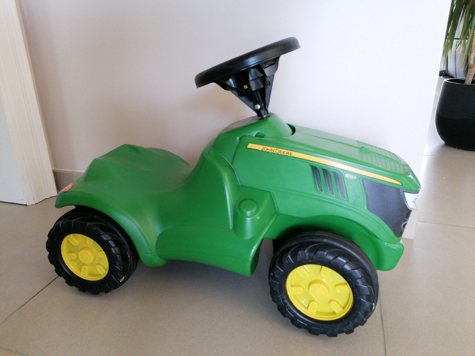 Tracteur pédestre Rolly Minitrac John Deere 6150R, Enfants & Bébés, Jouets | Puzzles pour enfants, Comme neuf, 2 à 4 ans, Enlèvement ou Envoi