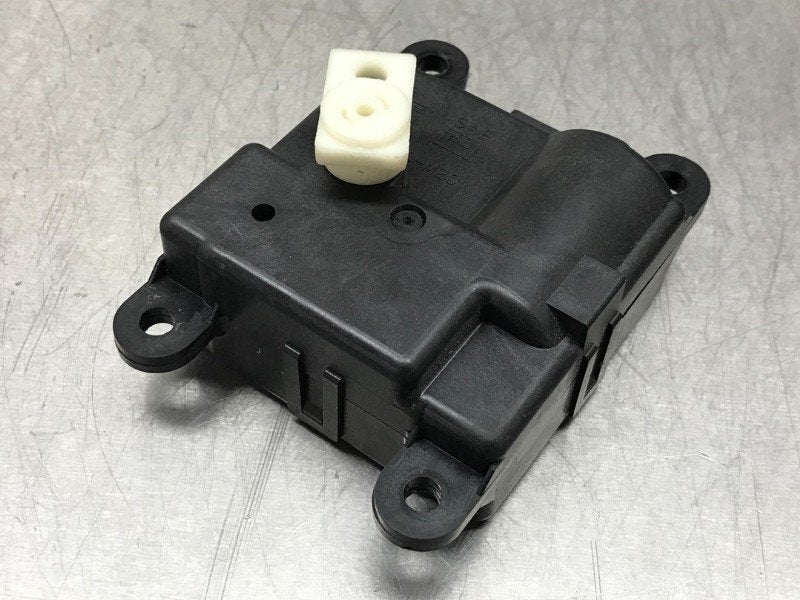 ACTIONNEUR MOTEUR VOLET CHAUFFAGE Nissan Murano (Z51), Utilisé, Nissan