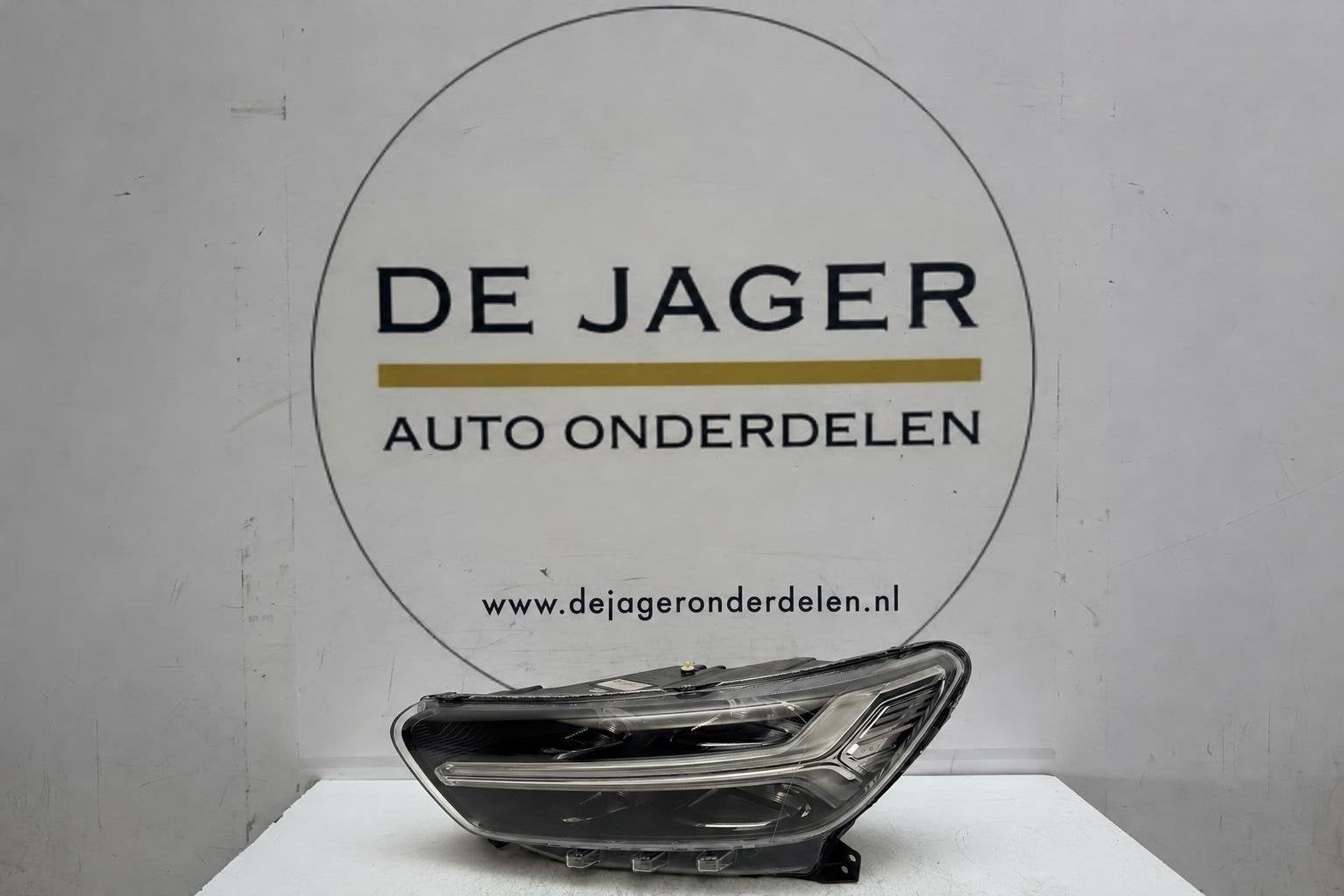 Phare avant gauche LED Volvo XC40 536 31655635, Autos : Pièces & Accessoires, Gunnar Engellaus vag 8
405 31  Gothenburg, SE, Info@volvocars.com