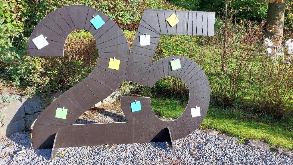 Fotohouder voor de verjaardag van 25 jaar, Hobby en Vrije tijd, Feestartikelen, Zo goed als nieuw, Feestartikel, Ophalen