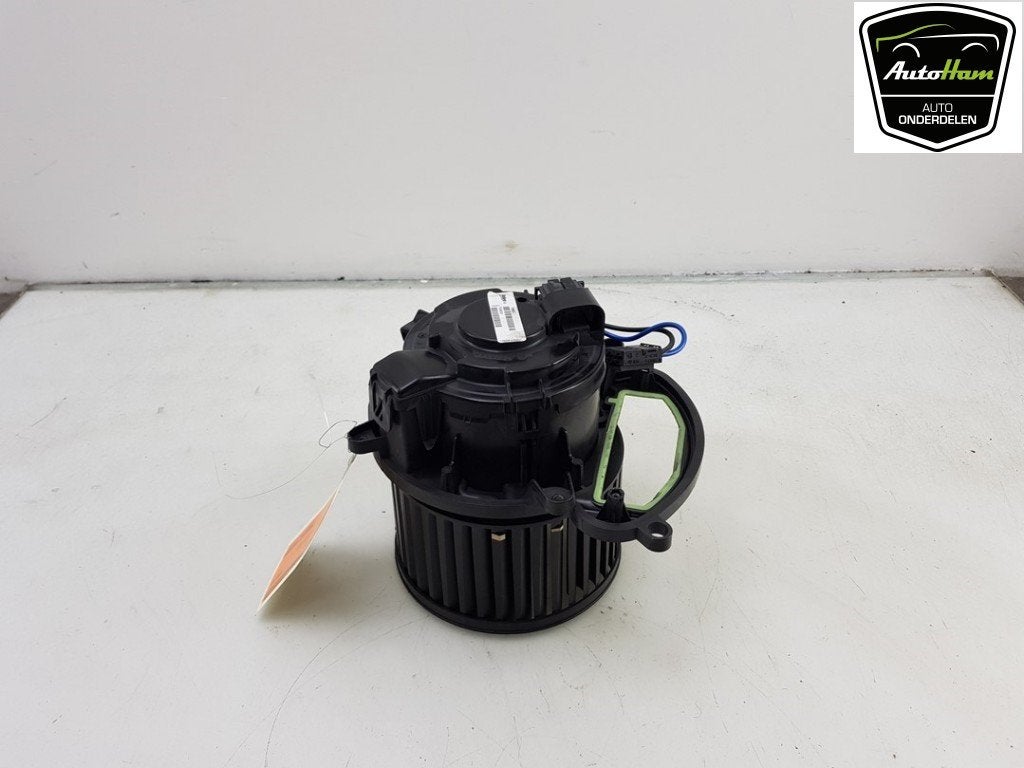 KACHEL VENTILATORMOTOR Renault Megane IV Estate (RFBK), Gebruikt, Renault