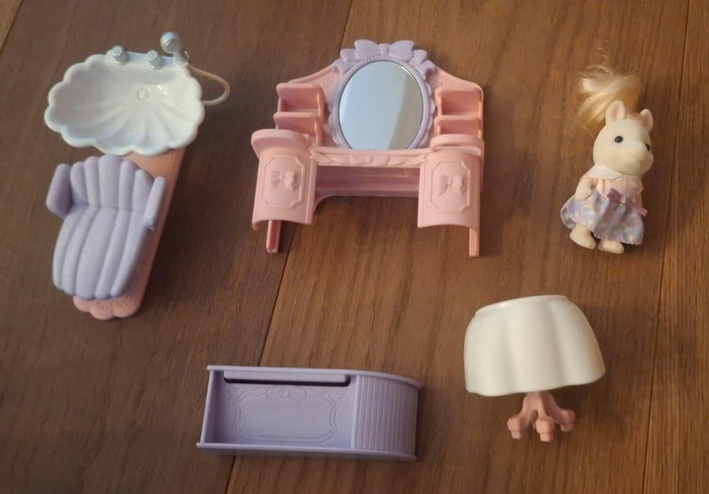 Silvanian Families verschillende sets en popjes, Verzamelen, Poppenhuizen en Toebehoren, Zo goed als nieuw, Popje, Ophalen of Verzenden