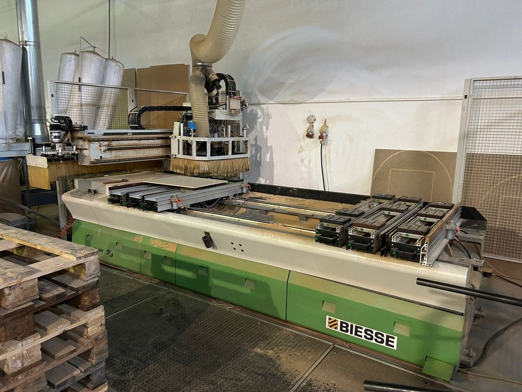 Houtbewerkingstation Biesse Rover 23, Ophalen