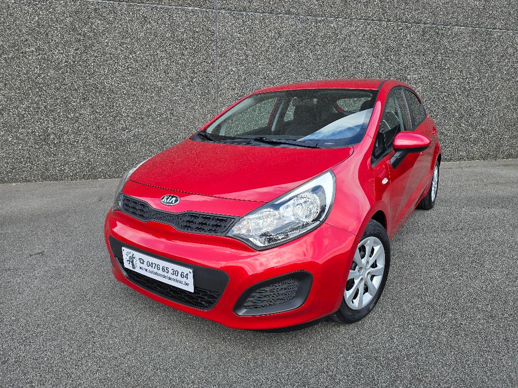Kia Rio 1.2i Mind  AIRCO - FULL OHB.., Autos, Kia, Rouge, Euro 5, Achat, 63 kW