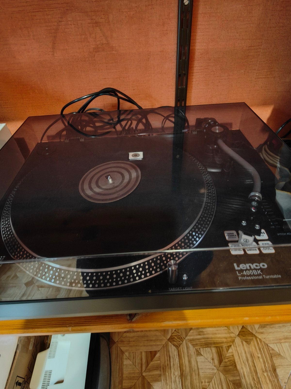 Nieuwe platenspeler van het merk Lenco zo goed als nieuw, Audio, Tv en Foto, Platenspelers, Ophalen, Platenspeler