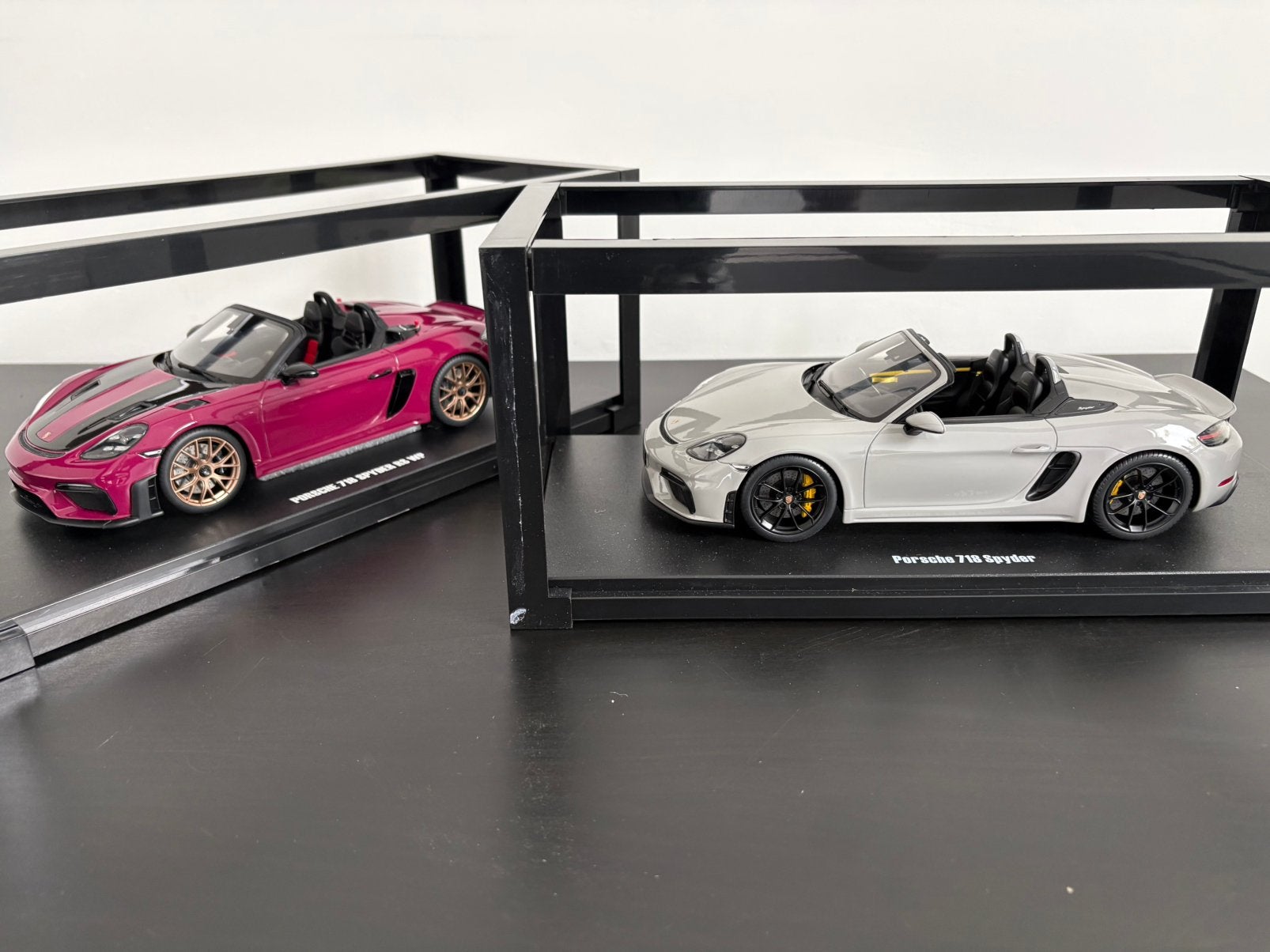 Porsche 718 Spyder et Spyder Rs 1/18 GT Spirit, Hobby & Loisirs créatifs, Voitures miniatures | 1:18, Enlèvement, Comme neuf
