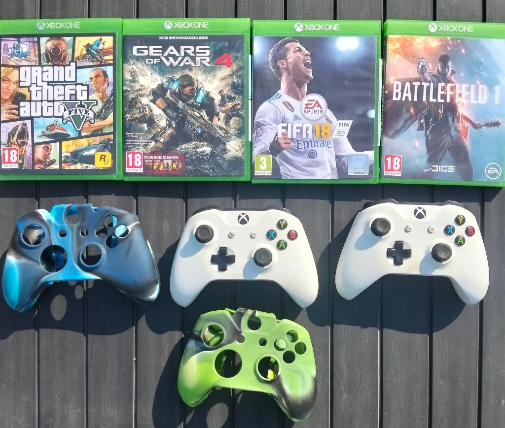 Xbox one 500gb, Games en Spelcomputers, Ophalen, Xbox One, Met 2 controllers, 500 GB