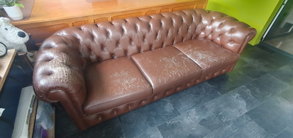 Zetel chesterfield look, Antiek en Kunst, Ophalen