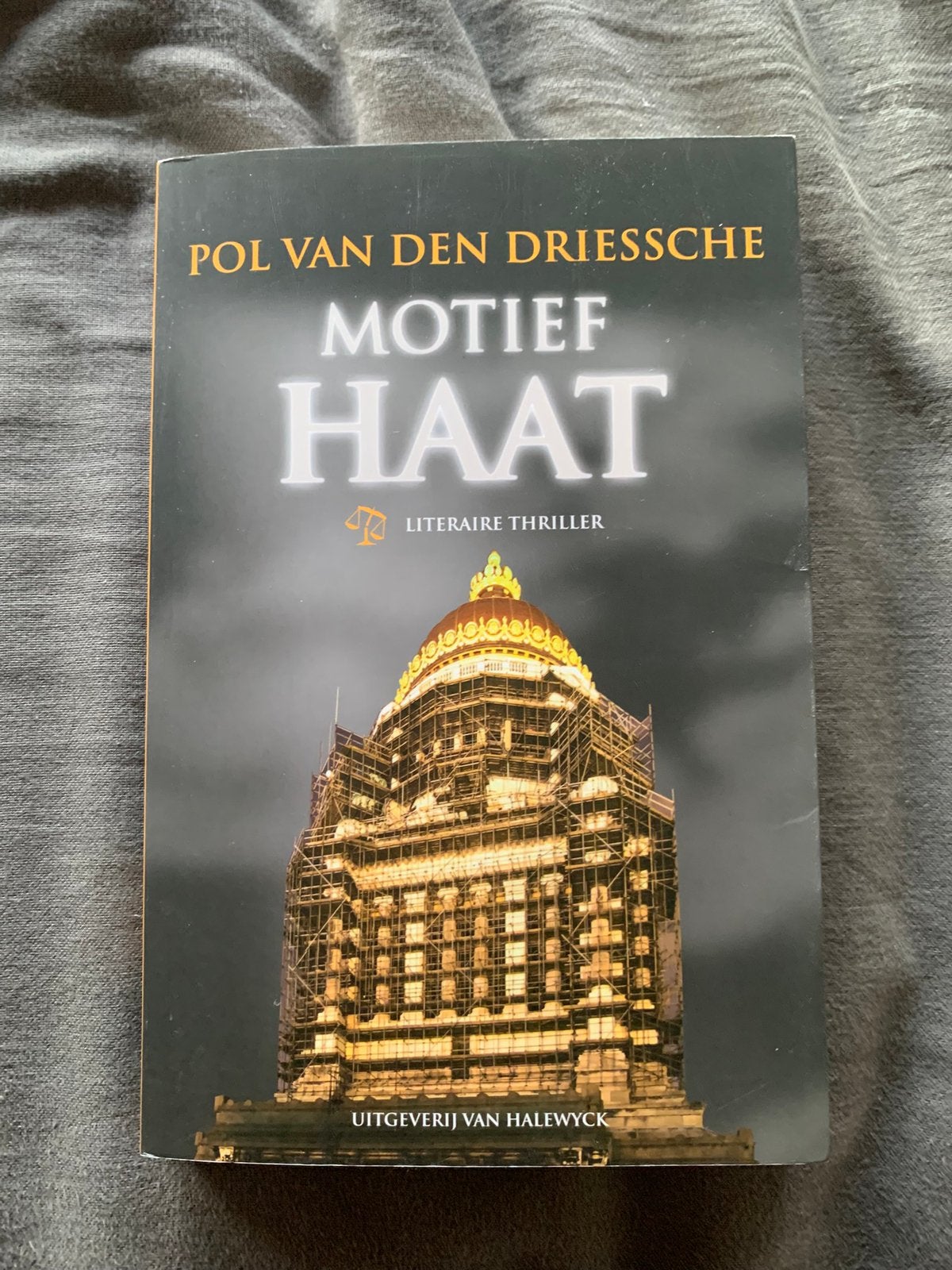 Pol Van den Driessche - Motief : haat, Ophalen of Verzenden, Pol Van den Driessche