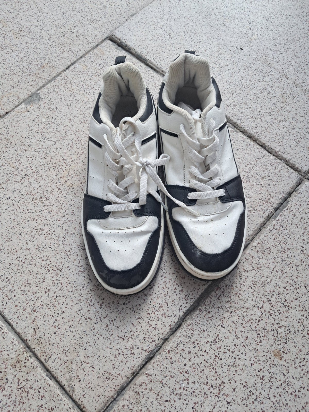 schoen van man maat  42, Kinderen en Baby's, Kinderkleding | Schoenen en Sokken, Ophalen