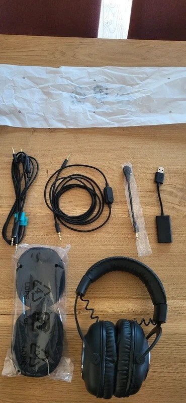 Logitech Pro X, Informatique & Logiciels, Casques micro, Comme neuf, Over-ear, Filaire, Casque gamer, Enlèvement ou Envoi