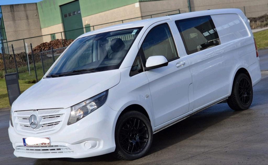 Mercedes vito doub cabine 5pls an2017.235mkm 12900€, Euro 6, 1600 cc, Particulier, Te koop