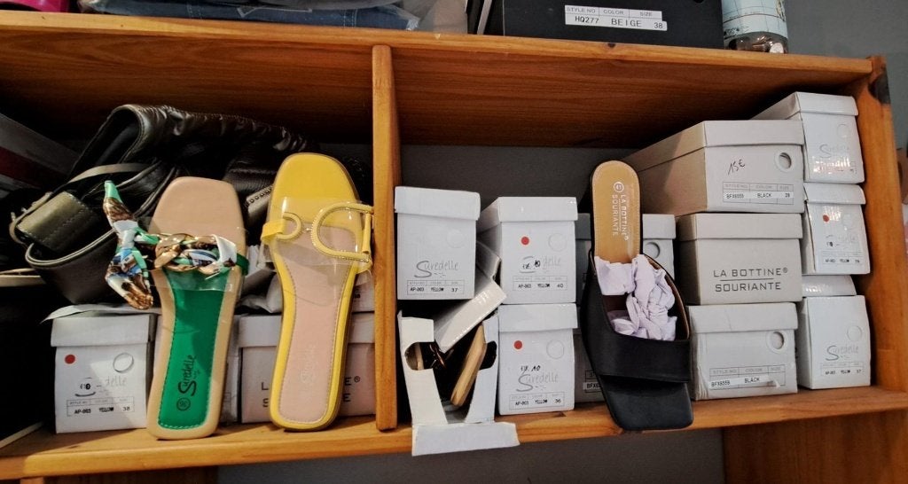 Déstockage chaussures femme à prix mini, Vêtements | Femmes, Enlèvement, Neuf, Autres types