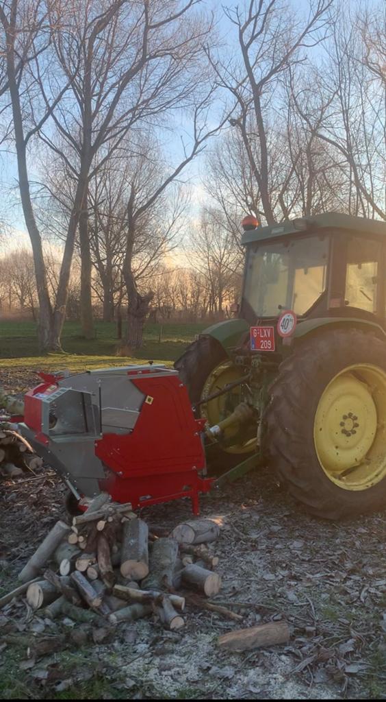 Brandhoutzaag op pto collino, Zakelijke goederen, Ophalen