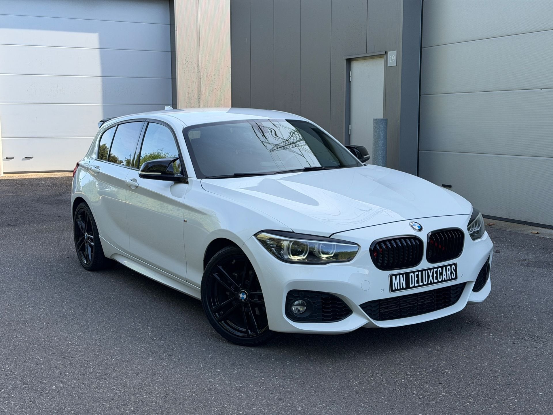 Bmw 118I M sport-pakket, Auto's, Automaat, Gebruikt, Euro 6, Wit