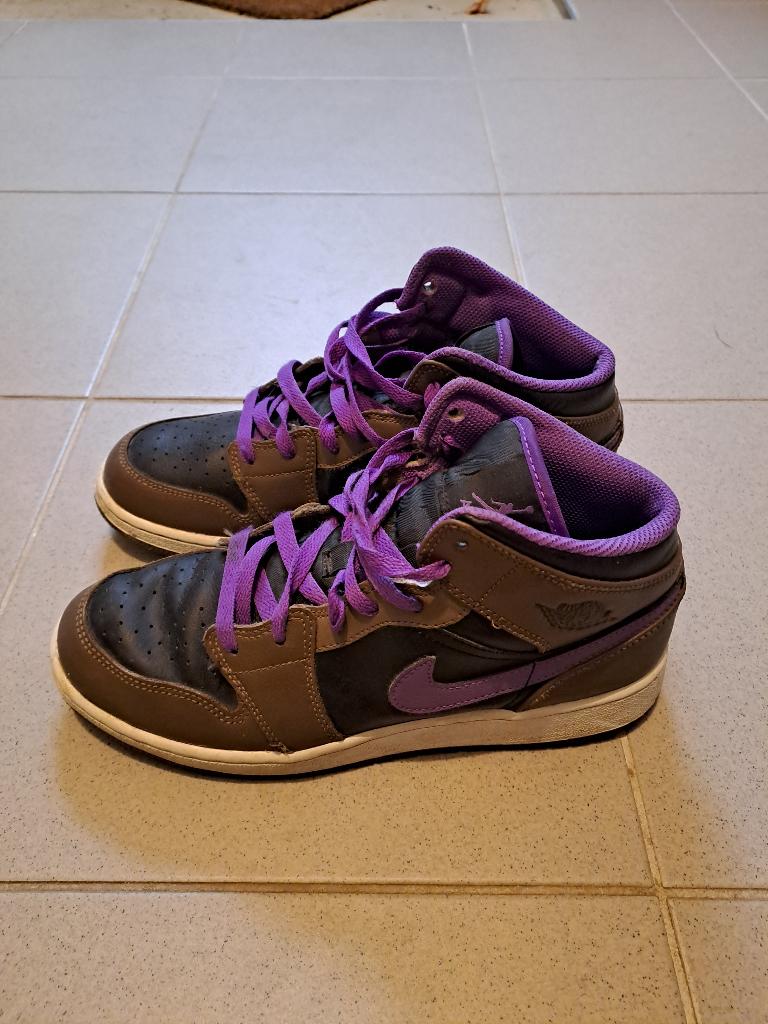Chaussures Nike taille 40, Enlèvement