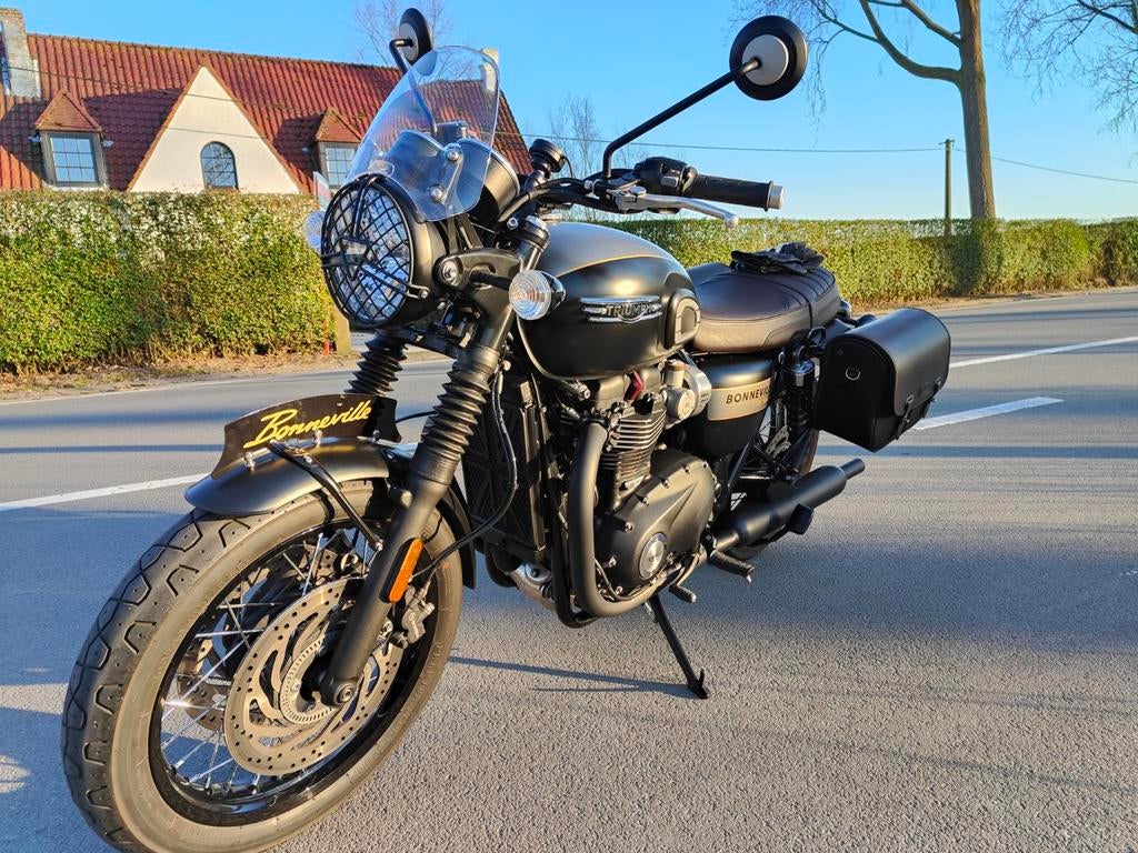 Triumph T120 Gold Line editie 2022 full option top staat, Particulier, Cruise Control