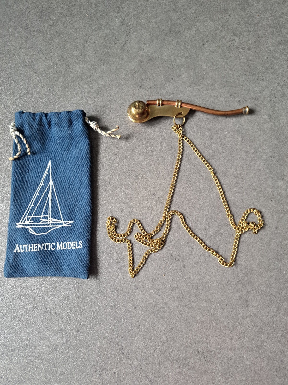 Sifflet de bosco  et sa pochette. ( vintage ), Collections, Enlèvement ou Envoi