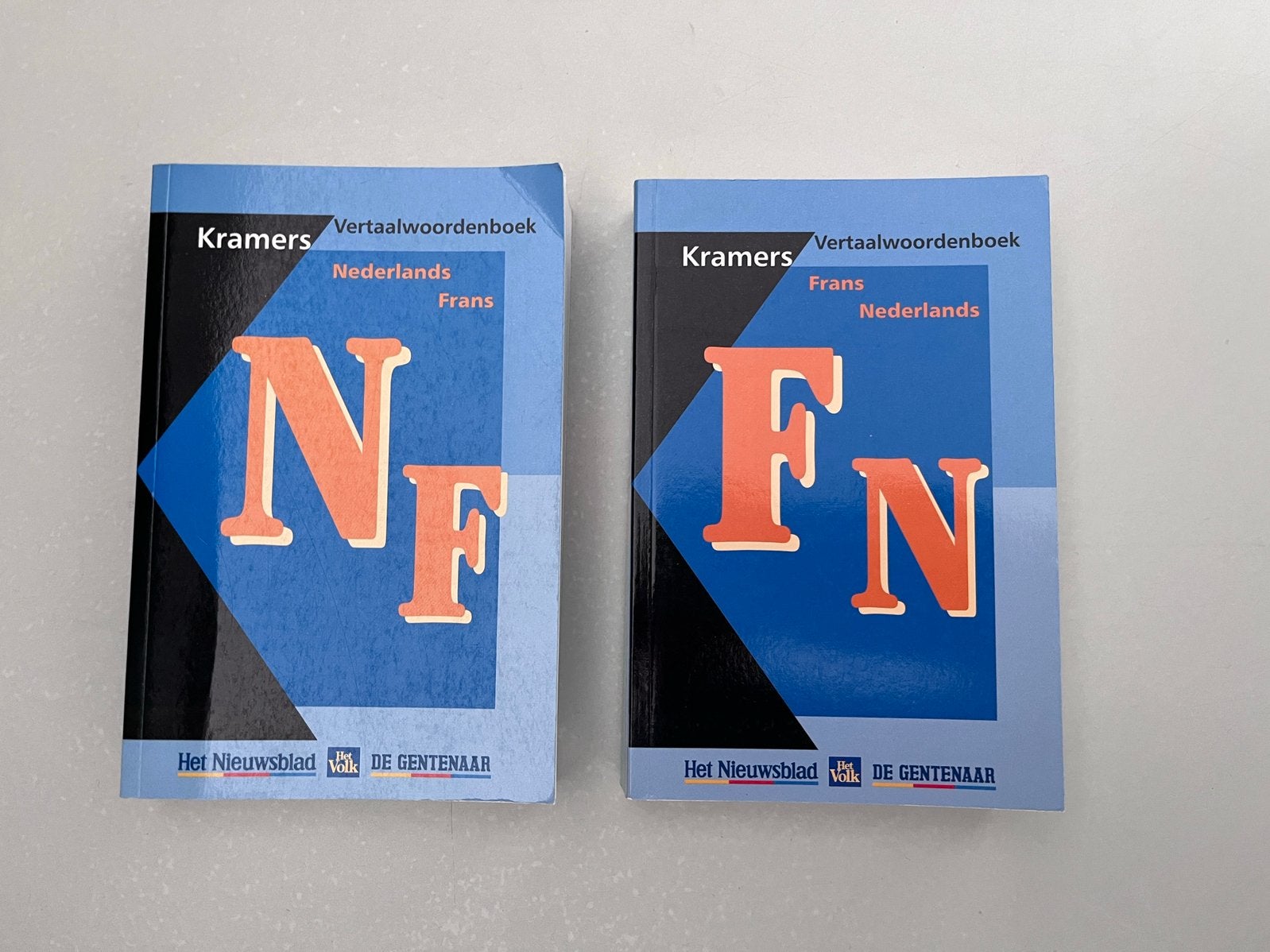 Twee vertaalwoordenboeken Kramers, Livres, Enlèvement ou Envoi, Comme neuf, Français