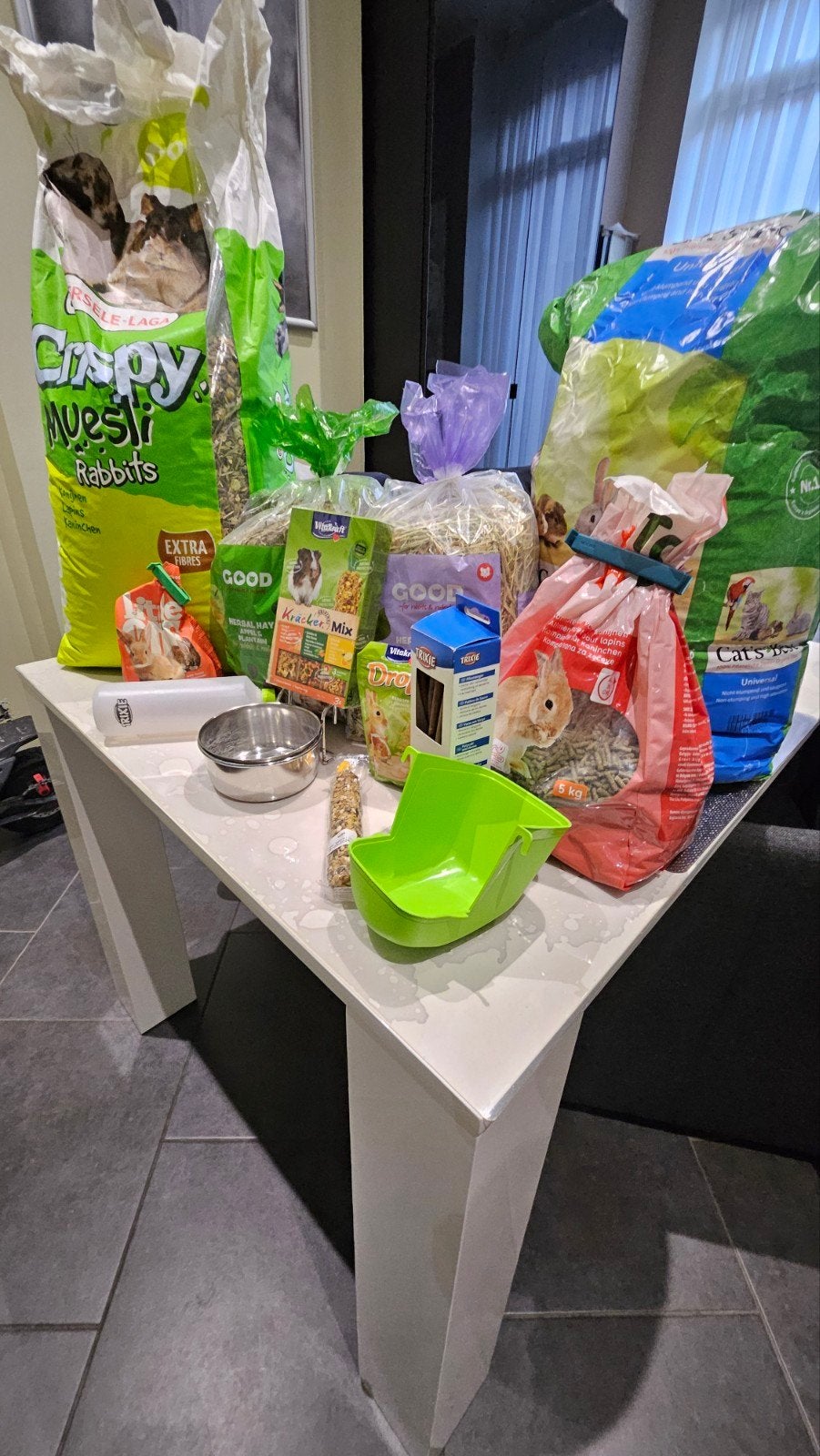 Konijnenkooien en voer, Dieren en Toebehoren, Ophalen, Konijn