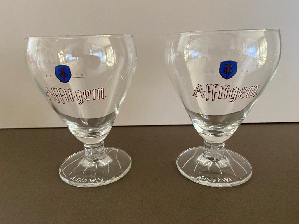2 Affligem bierglazen, Verzamelen, Glas en Drinkglazen, Ophalen of Verzenden, Nieuw, Bierglas