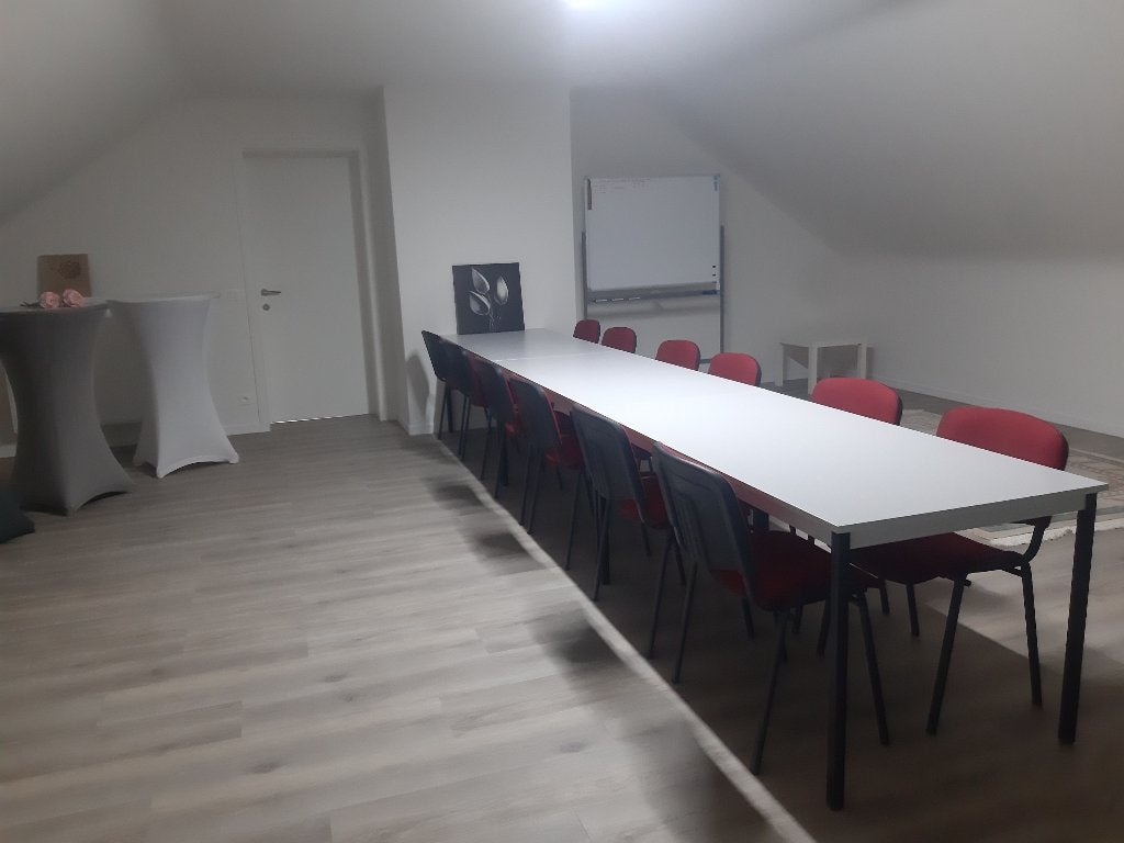 Bedrijfsadres / postadres te huur (met services), Huur, Kantoorruimte