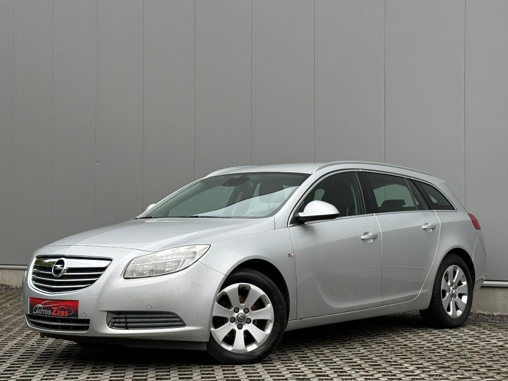 Opel Insignia Sports Tourer 2.0 CDTi Cruise Navi DigAirco, Auto's, Voorwielaandrijving, Euro 5, Stof, 1956 cc